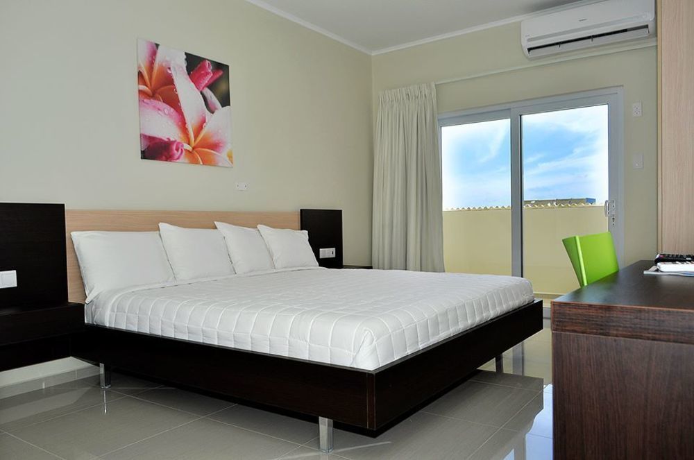 Curacao Airport Hotel Виллемстад Экстерьер фото