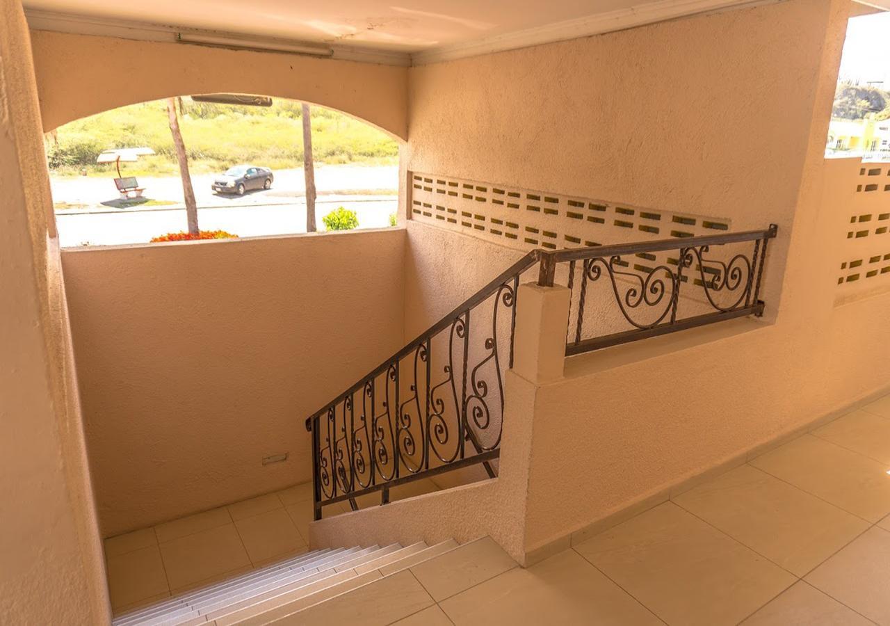 Curacao Airport Hotel Виллемстад Экстерьер фото