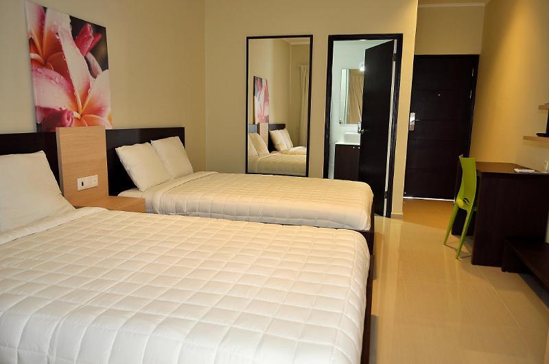 Curacao Airport Hotel Виллемстад Экстерьер фото