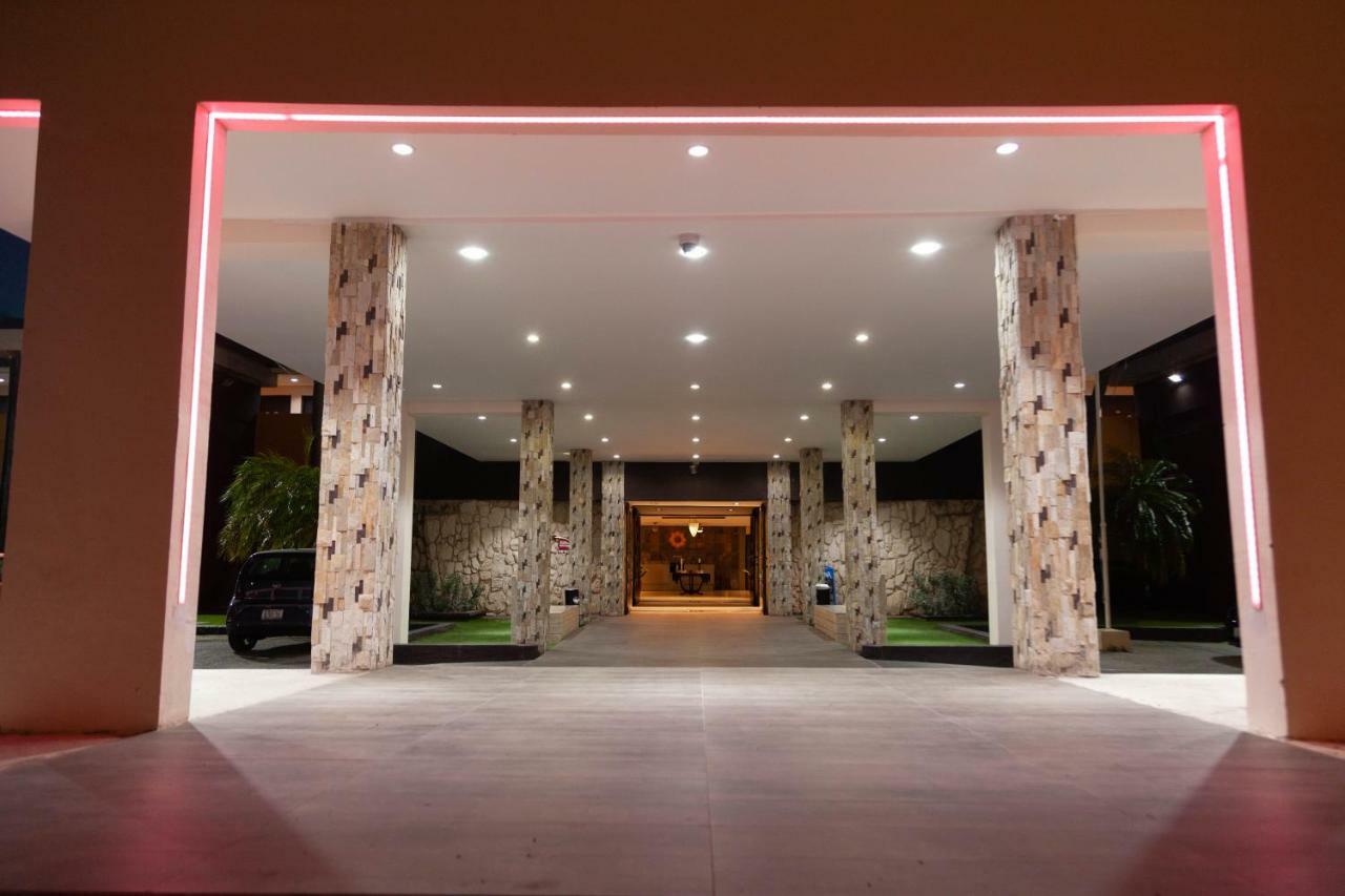 Curacao Airport Hotel Виллемстад Экстерьер фото